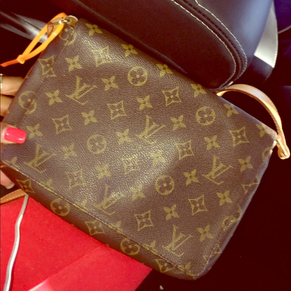 louis vuitton crossover